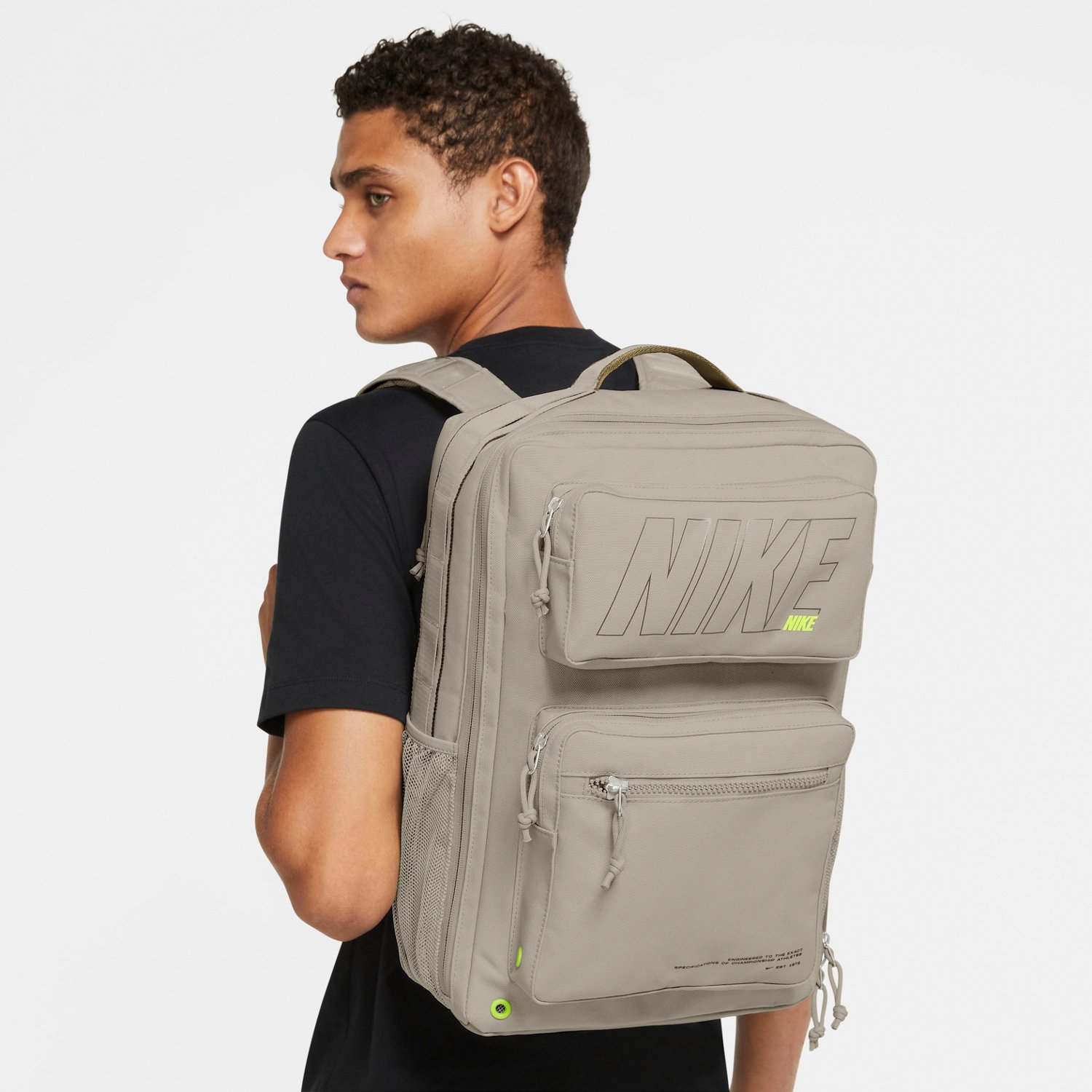 Zoek machine optimalisatie Doe mee directory Nike Utility Speed GFX SU22 Training Backpack | Academy