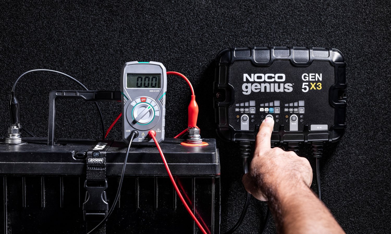 NOCO 3-Bank 15-Amp OnBoard Battery Charger                                                                                       - view number 3