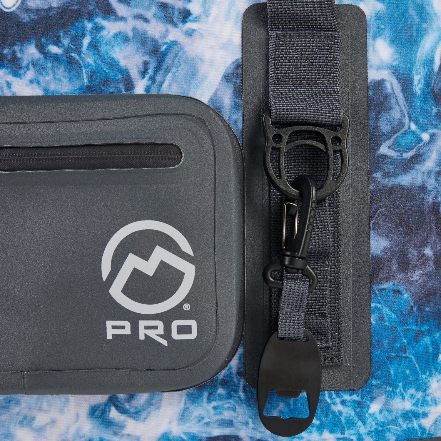 Magellan Outdoors Pro Explore Leakproof 36-Can Duffle Cooler - view number 6