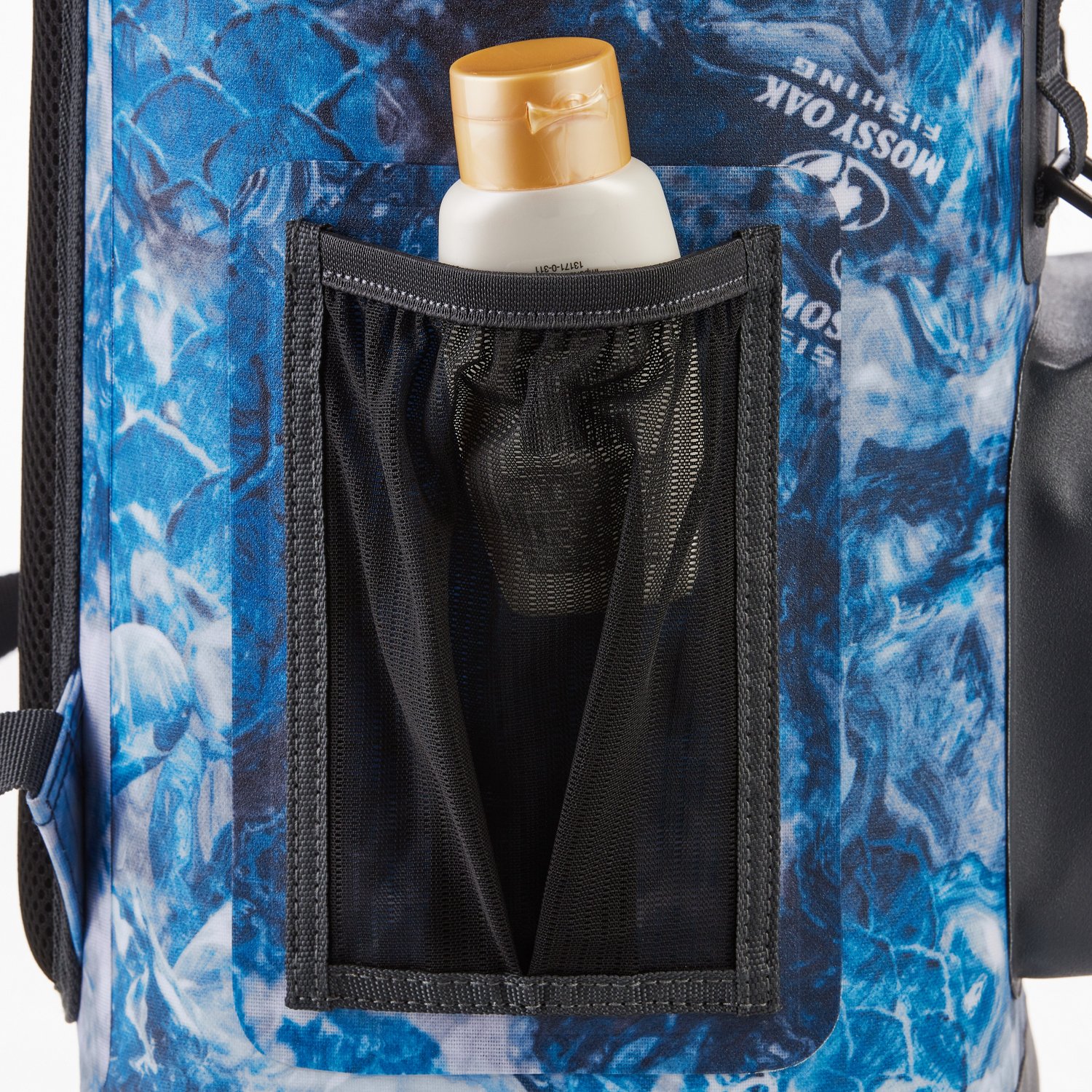 Magellan Outdoors Pro Explorer Leakproof 24-Can Fish Camo Backpack Cooler - view number 4