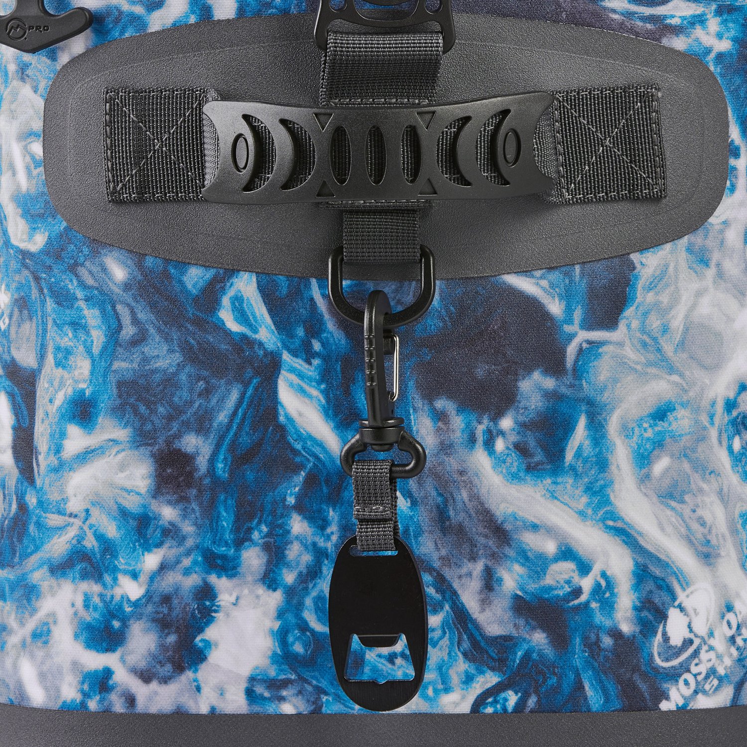 Magellan Outdoors Pro Explore Leakproof 24-Can Square Cooler - view number 6