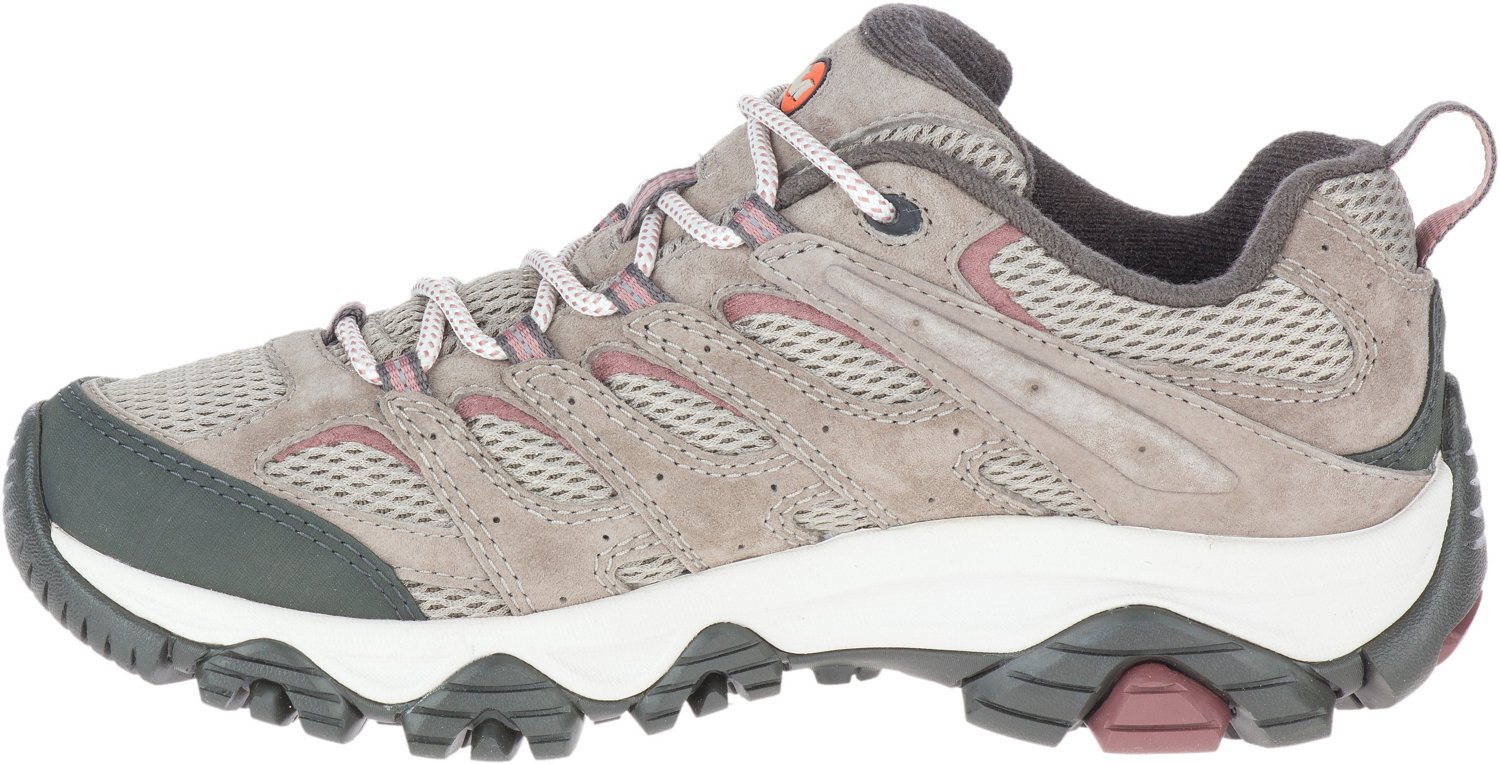 Women's moab ventilator outlet hiking shoe