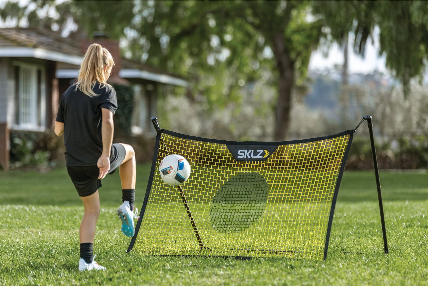 SKLZ Solo Soccer Trainer