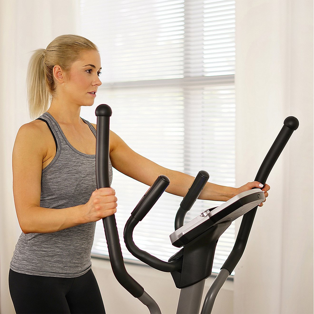 Sunny Health & Fitness Pre-Programmed Magnetic Machine Elliptical Trainer                                                        - view number 7