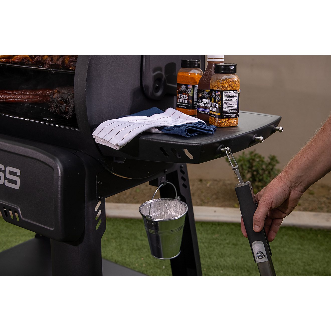 Pit Boss 1600 Competition Series Pellet Grill                                                                                    - view number 18