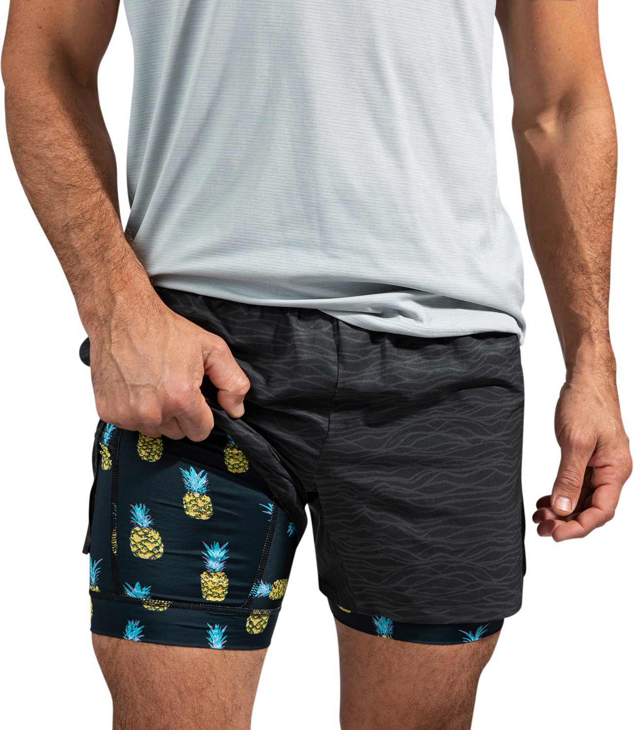 Chubbies Men's Under The Seas Ultimate Training Shorts 5.5 in Academy