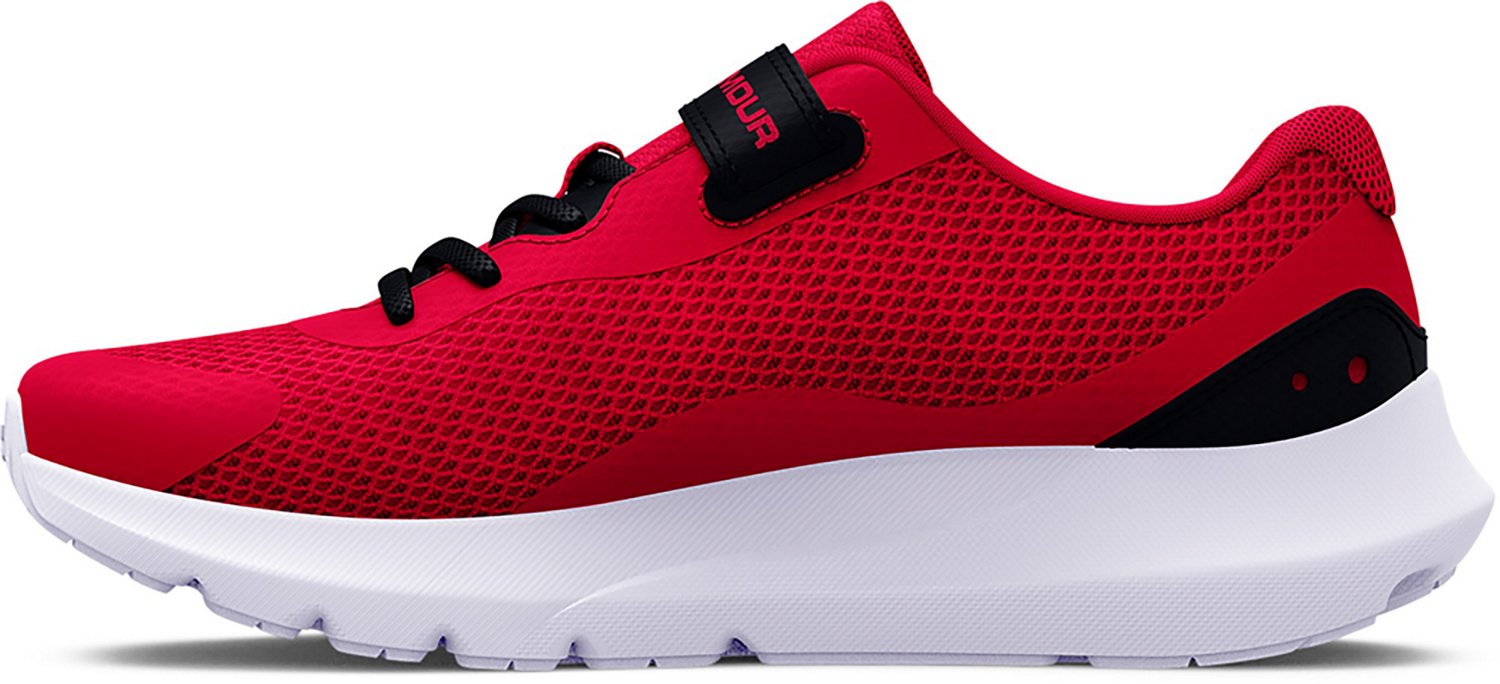 Under Armour Boys' Surge 3 Shoes Academy