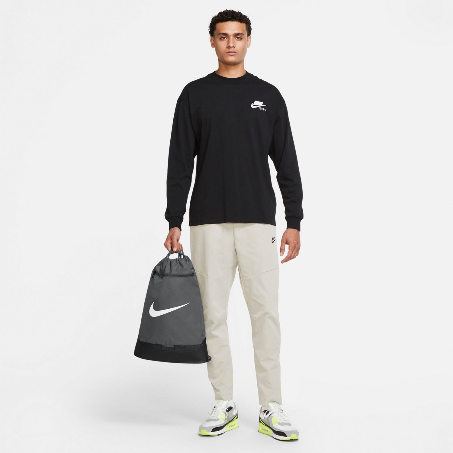 Nike Brasilia 9.5 Training Gym Sack Drawstring Bag