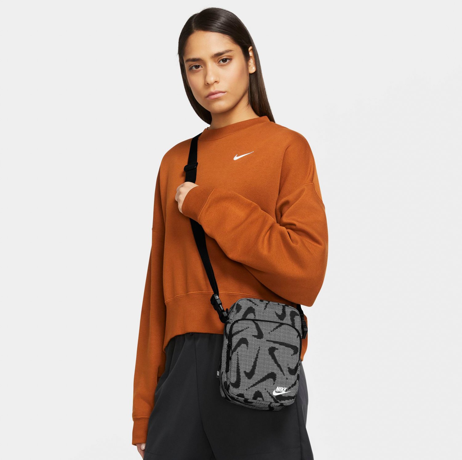 Nike Lenti Swoosh AOP Heritage Cross Body Bag | Academy
