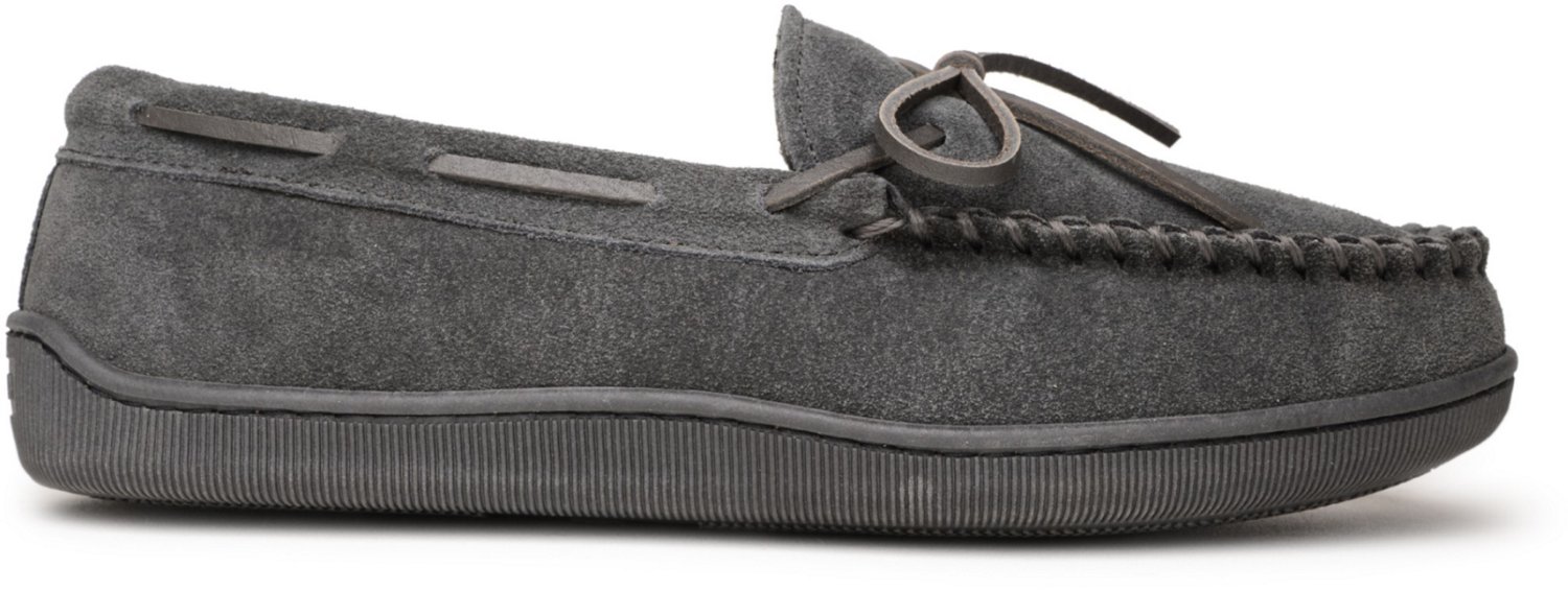 Minnetonka Men's Pile Lined Hardsole Moccasin Slippers                                                                           - view number 1