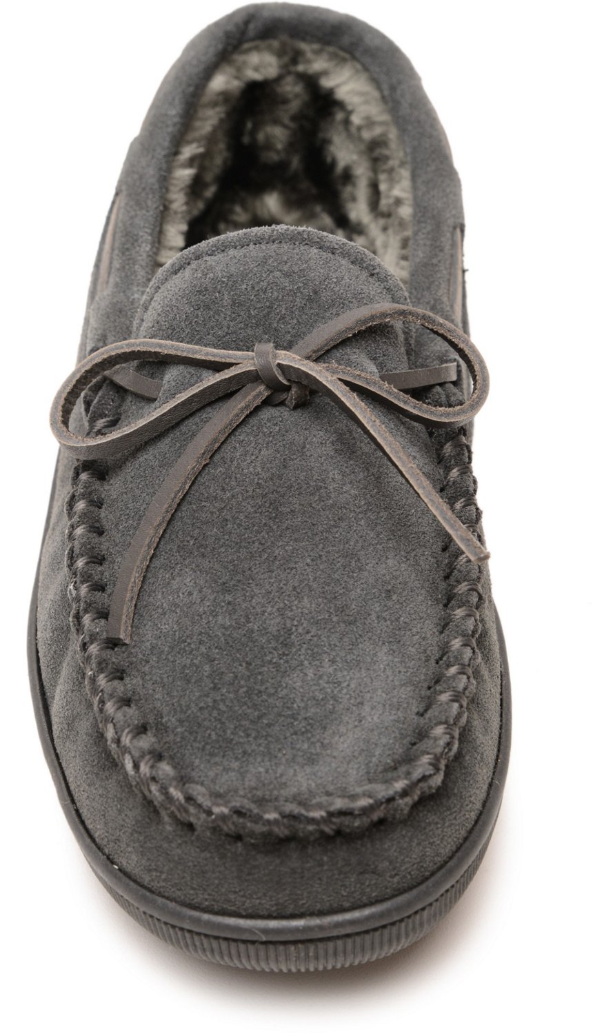 Minnetonka Men's Pile Lined Hardsole Moccasin Slippers                                                                           - view number 3