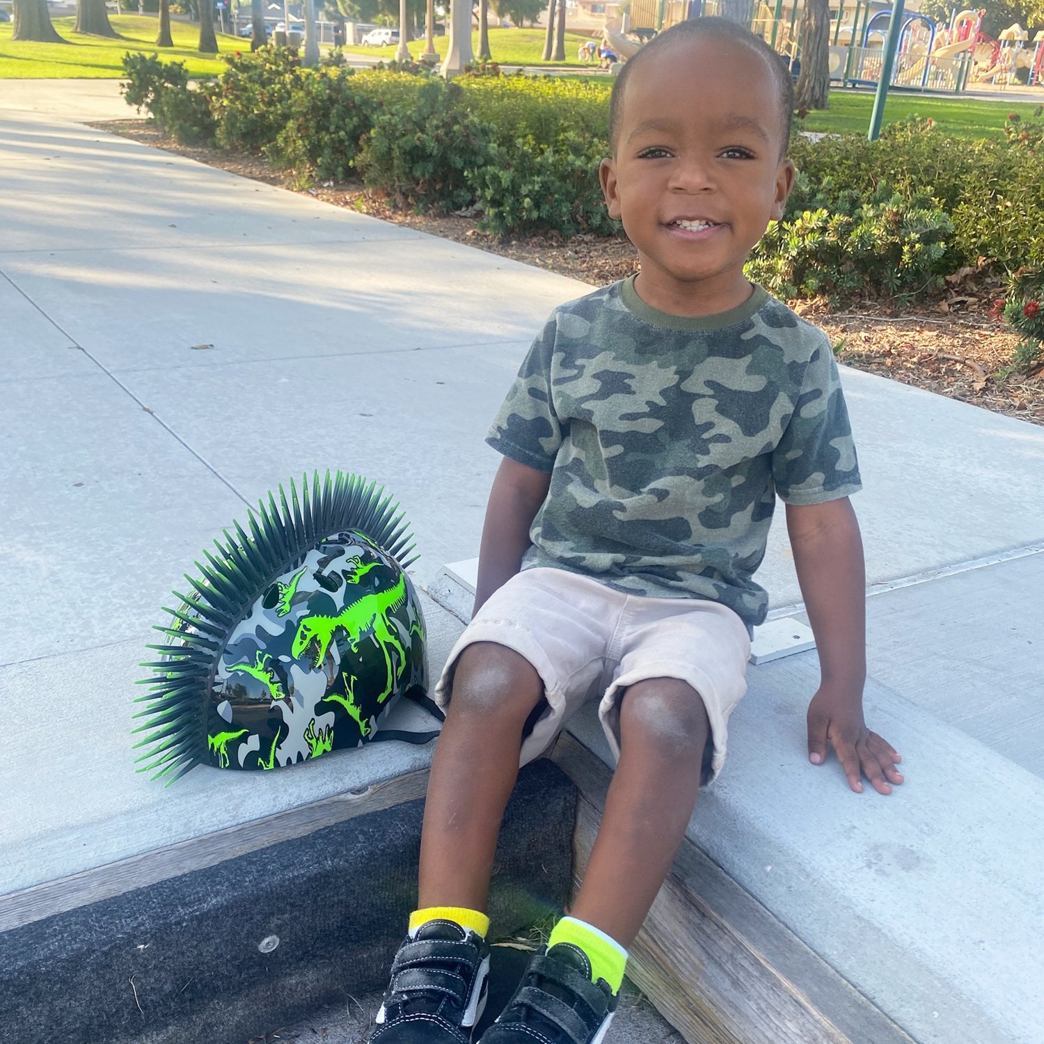Raskullz Toddler Boys' Boneyard Helmet