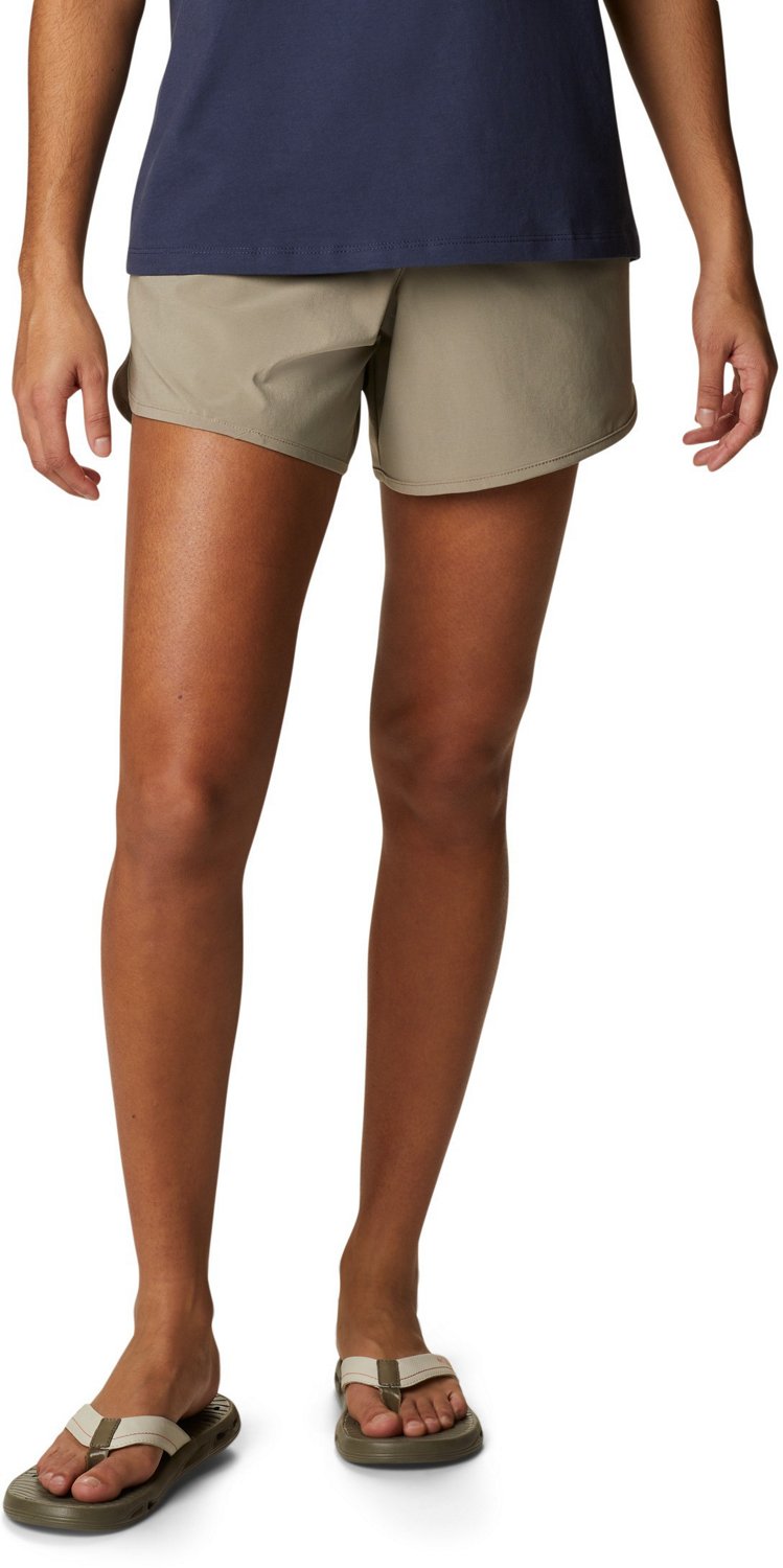 Columbia Sportswear Women's Bogata Bay Stretch Shorts Academy