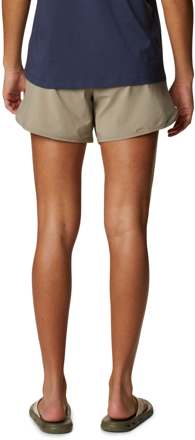 Columbia Sportswear Women's Bogata Bay Stretch Shorts | Academy