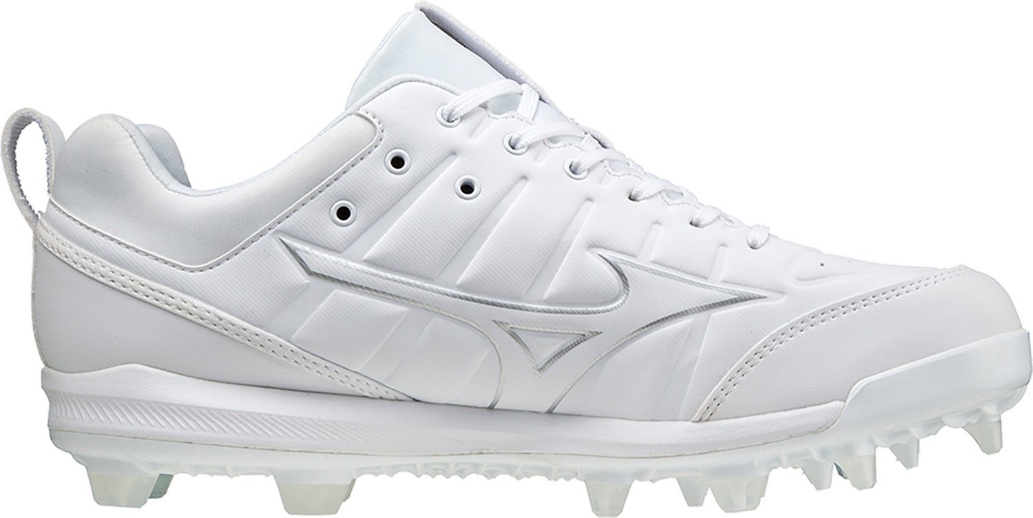 mizuno molded cleats