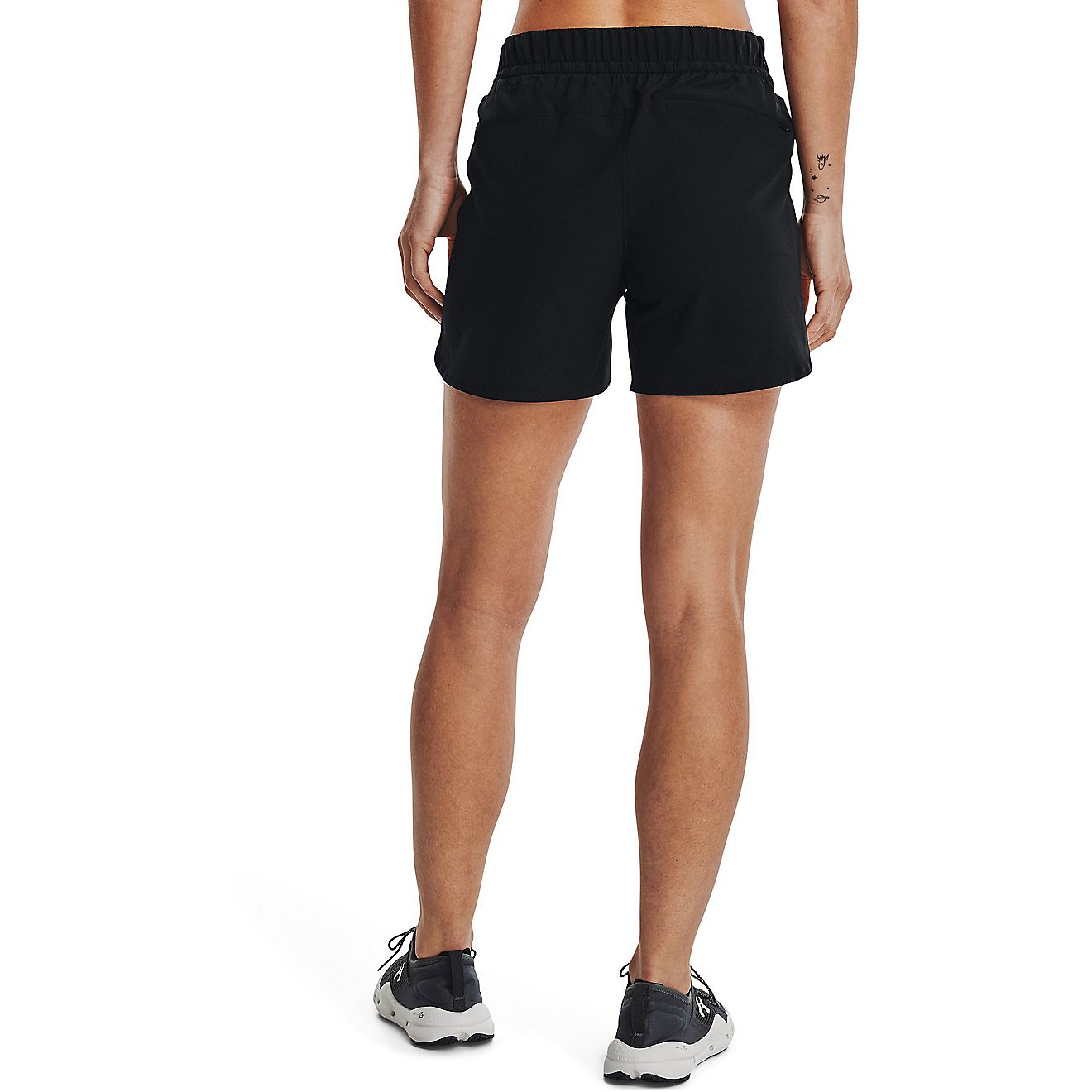Under Armour Women’s Fusion Shorts 5 in | Academy
