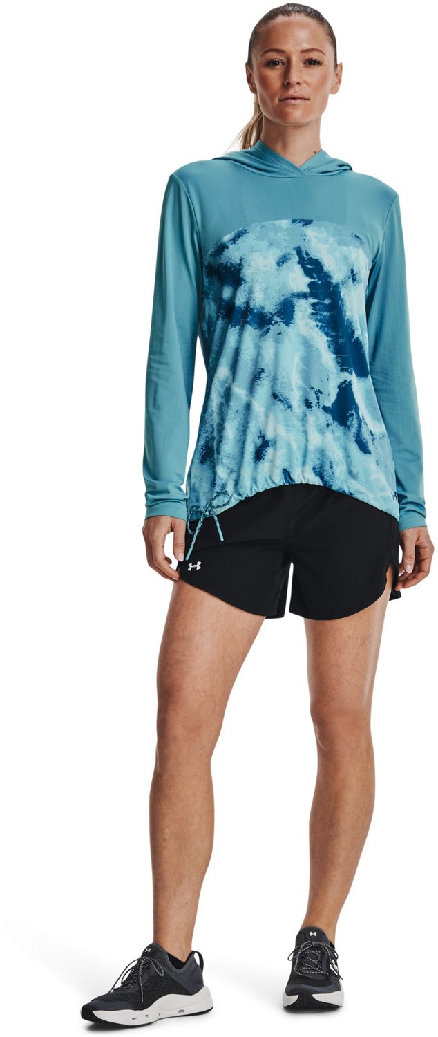 Under Armour Women’s Fusion Shorts 5 in Academy