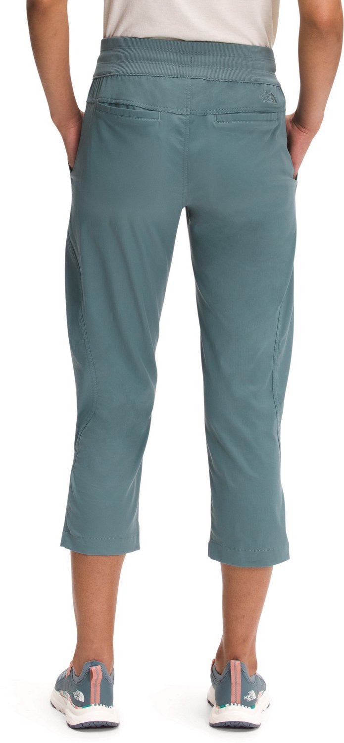 The North Face Women's Aphrodite Motion Capri Pants Academy