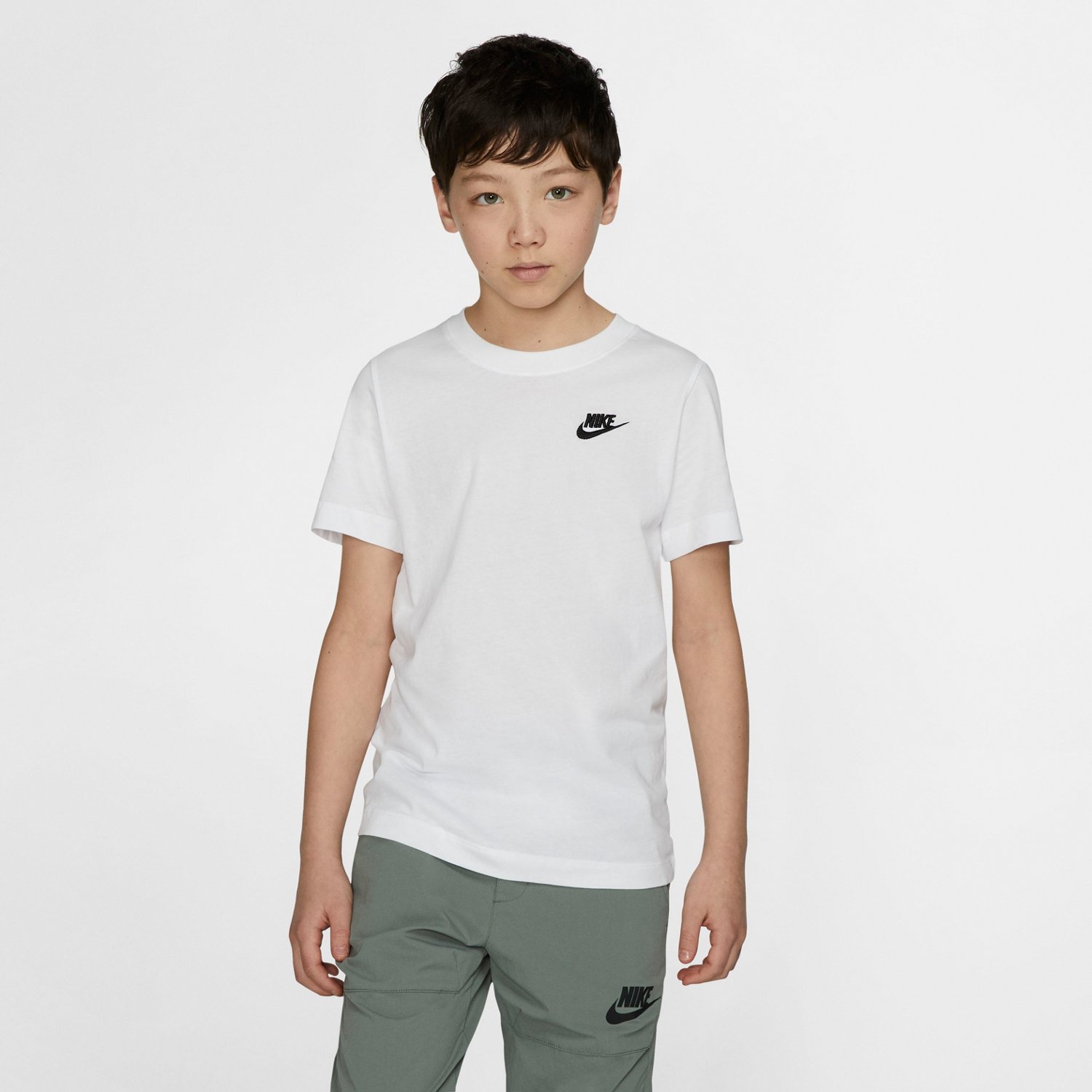 Nike hotsell boys top