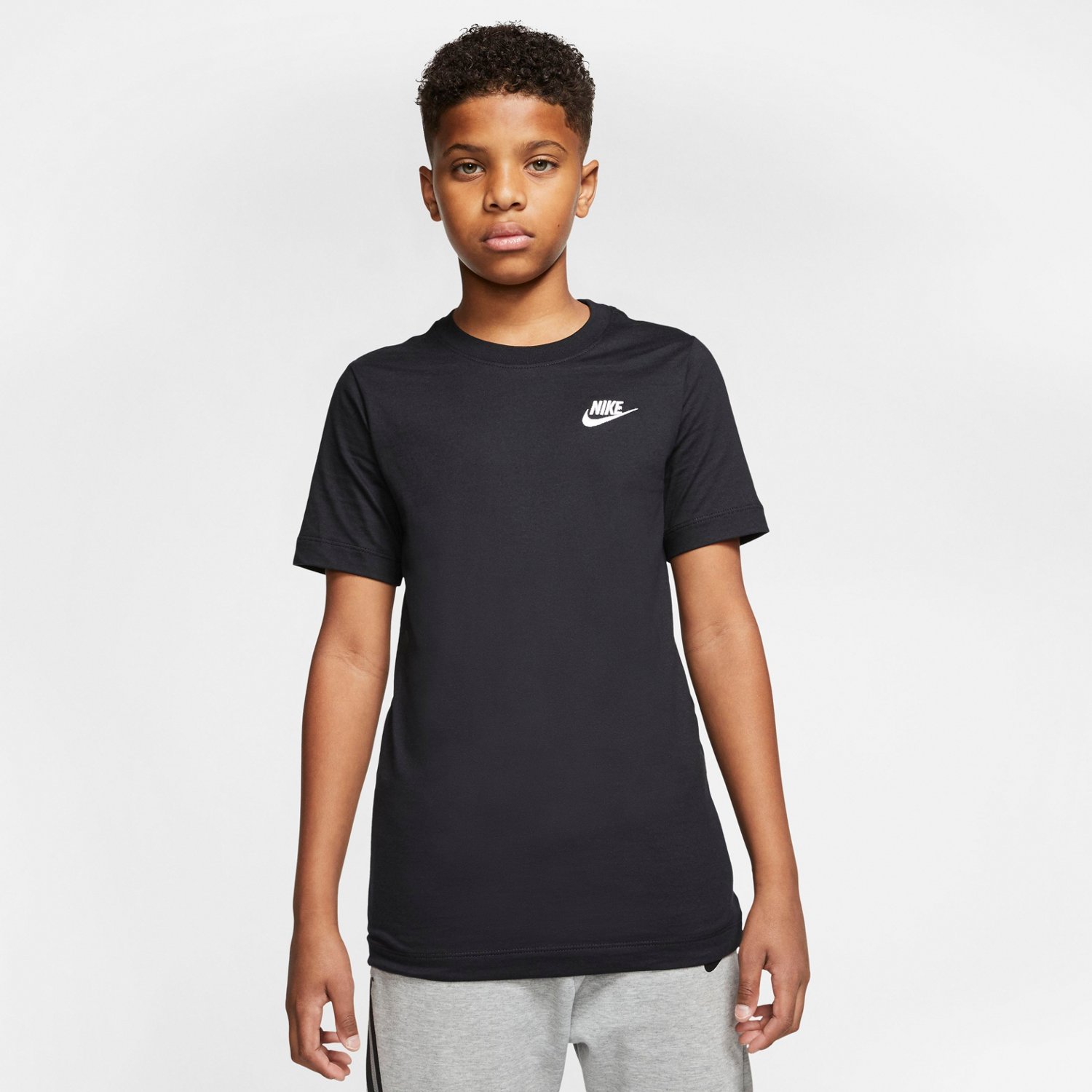 boys white nike t shirt