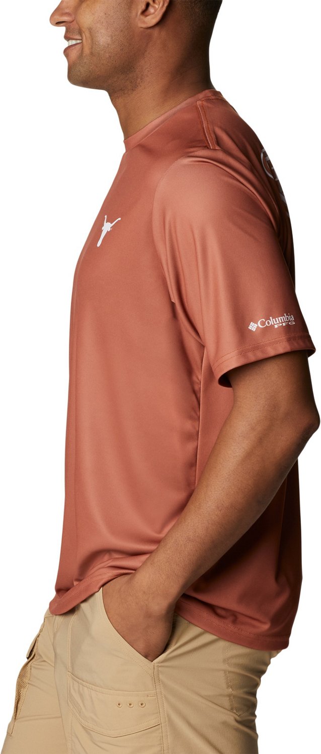 Columbia Sportswear Men's University of Texas Terminal Tackle Short Sleeve T-shirt - view number 5