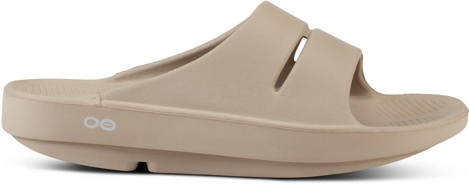 Oofos Recovery Casual Slide Sandals in Light tan/beige mens 10, women’s 12 Unisex OOFOS OOahh Slide | Zappos.com main image 2
