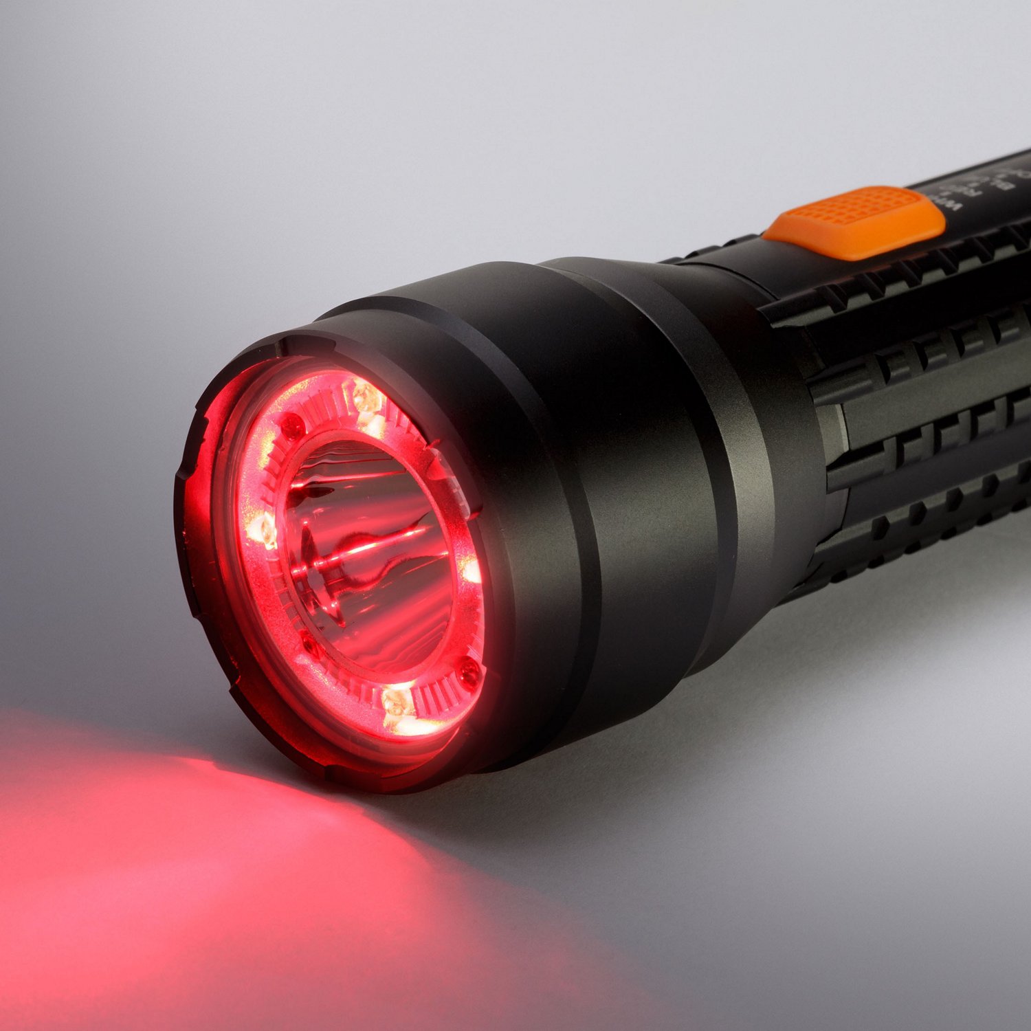 Bushnell TRKR 600L Flashlight