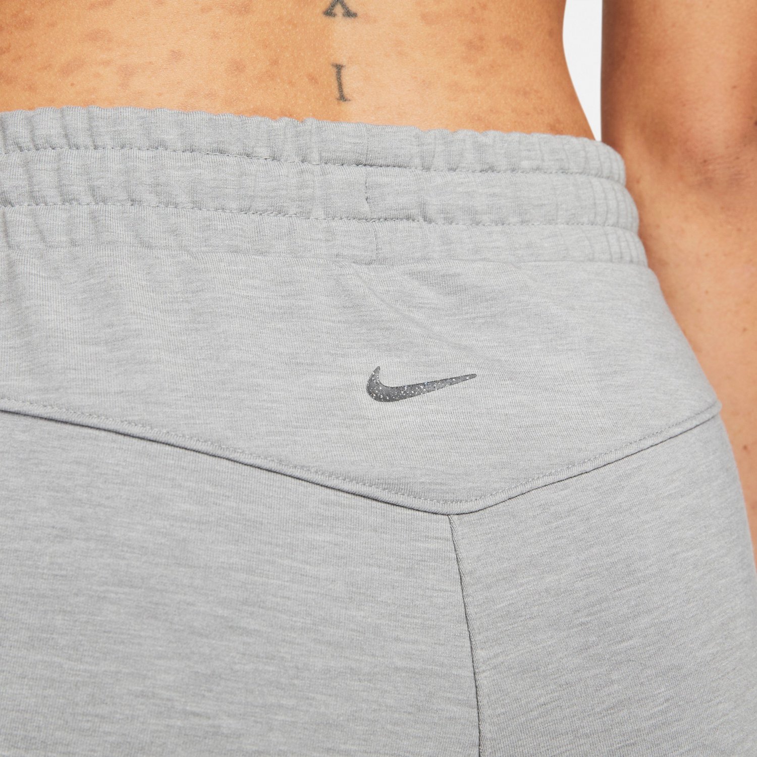 Nike Women's Yoga DriFIT Fleece 7/8 Joggers Academy