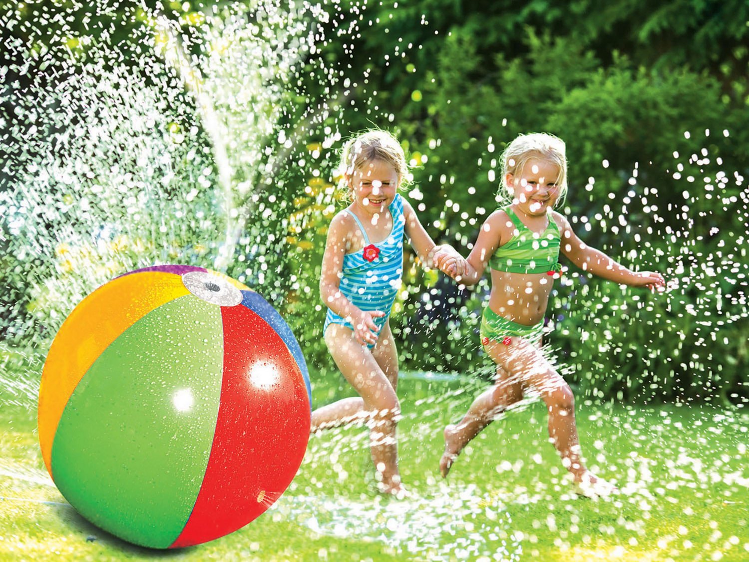 Poolmaster Splash and Spray Sprinkler Ball                                                                                       - view number 2