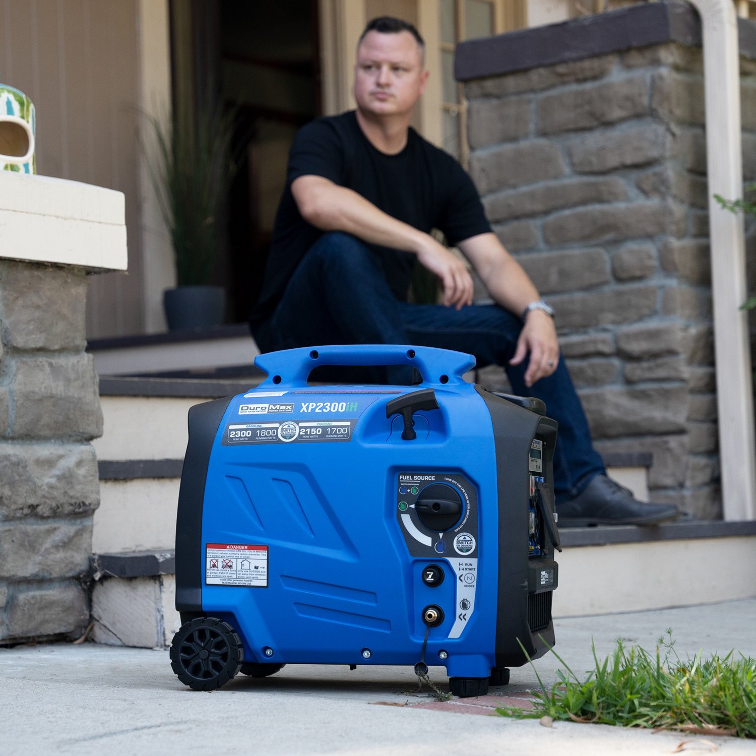 DuroMax 2,300 W 80cc Dual Fuel Digital Inverter Hybrid Portable Generator with CO Alert                                          - view number 5