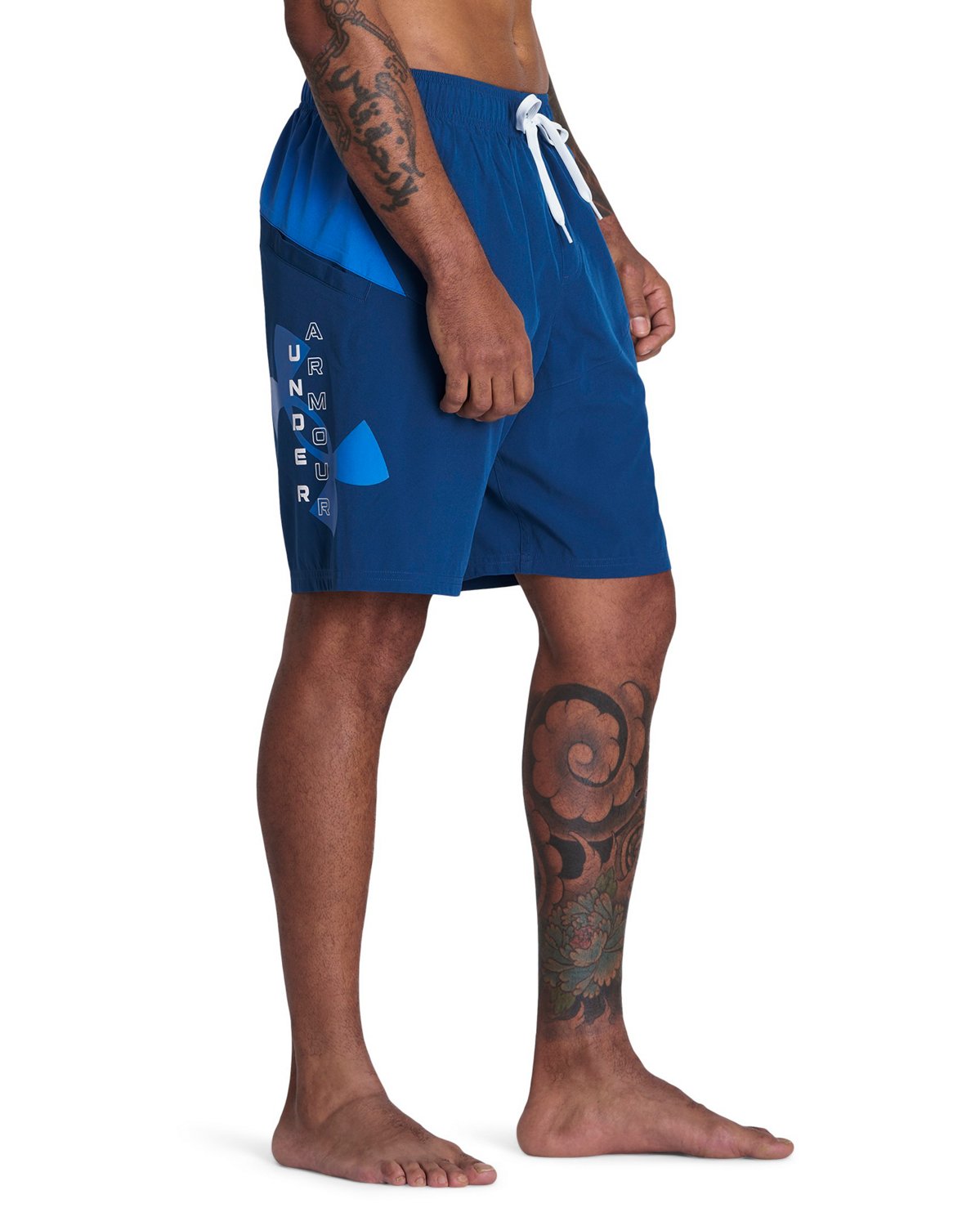 Under Armour Men's Point Breeze Colorblock Volley Shorts 9 in Academy