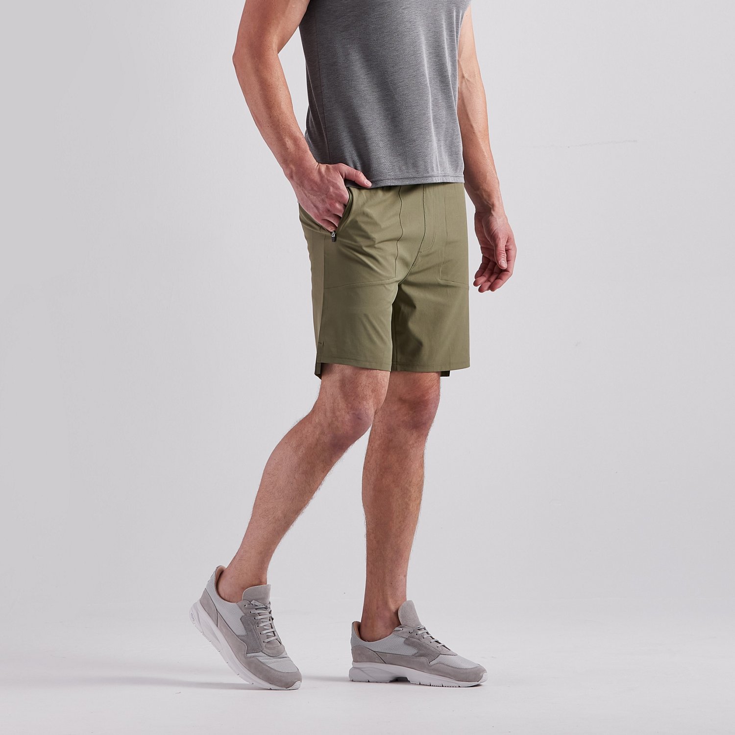 Guaranteed | 2-in-1 Men\'s Match Price Shorts