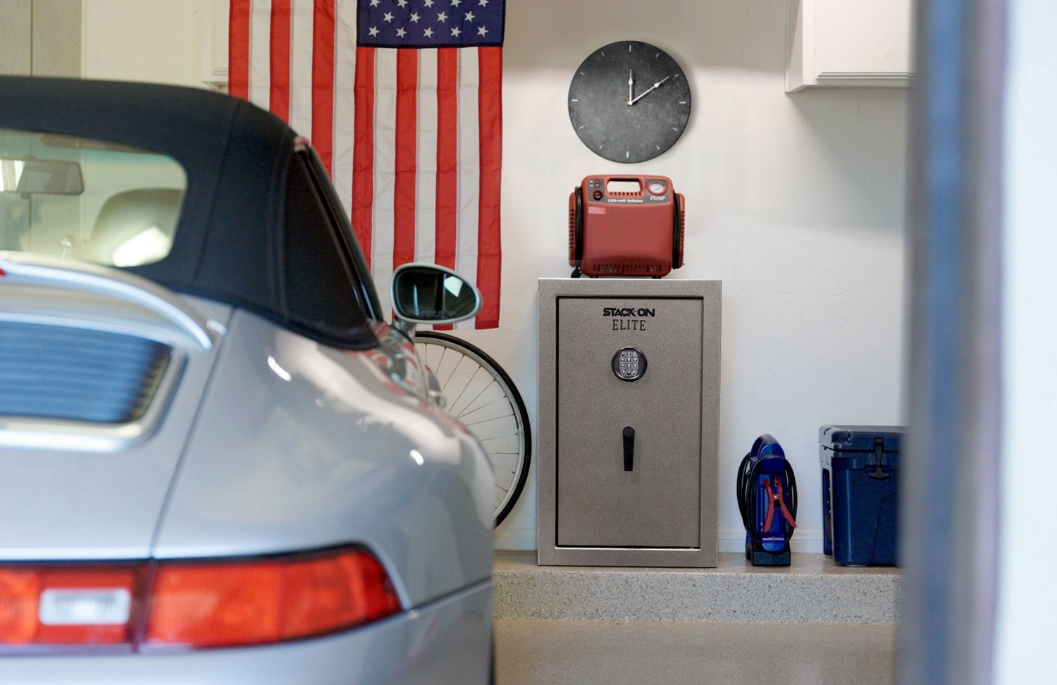 StackOn Elite 32 in Fire Resistant Personal Safe Academy