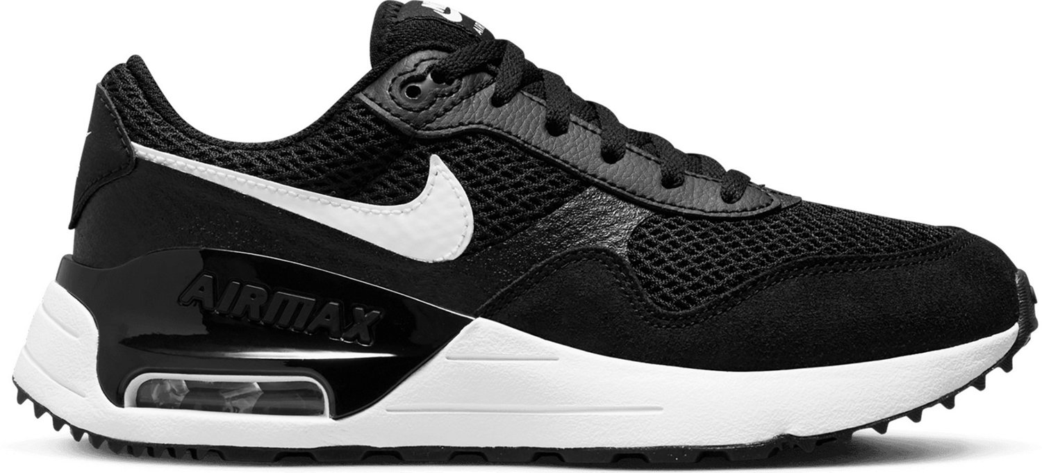 Nike air max academy hot sale sports