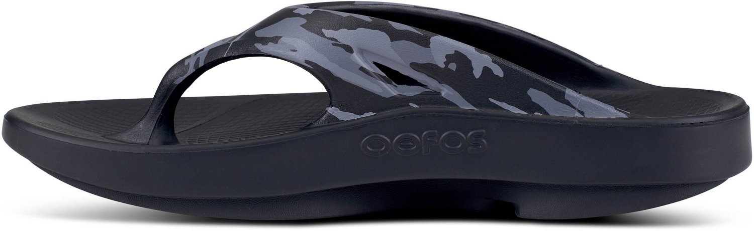 OOFOS Adults' OOriginal Camo Sport Recovery Sandals | Academy