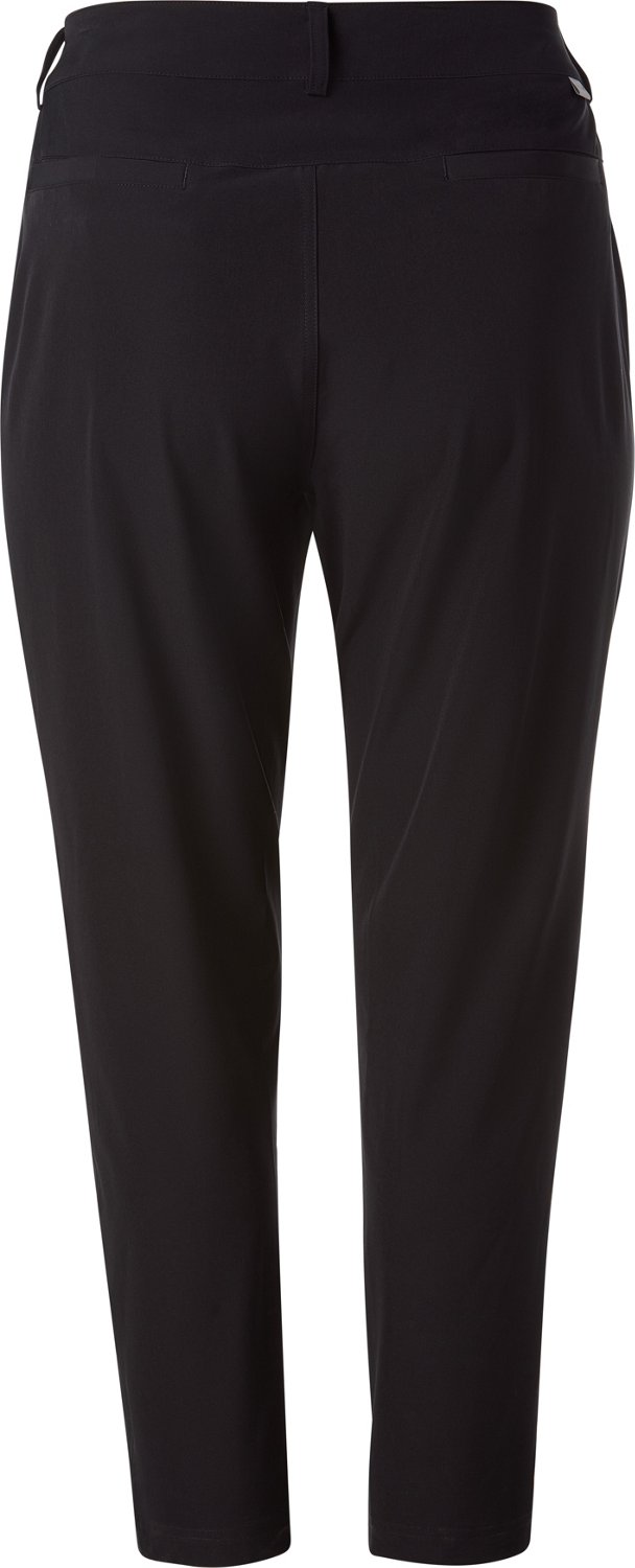 Magellan Outdoors Women's Aransas Pass Plus Size Fishing Pants - view number 2