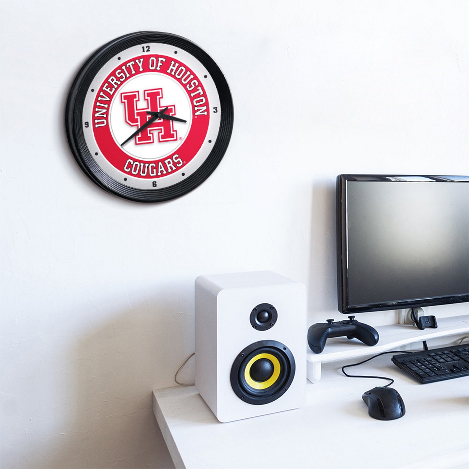 The Fan-Brand University of Houston Ribbed Wall Clock - view number 3