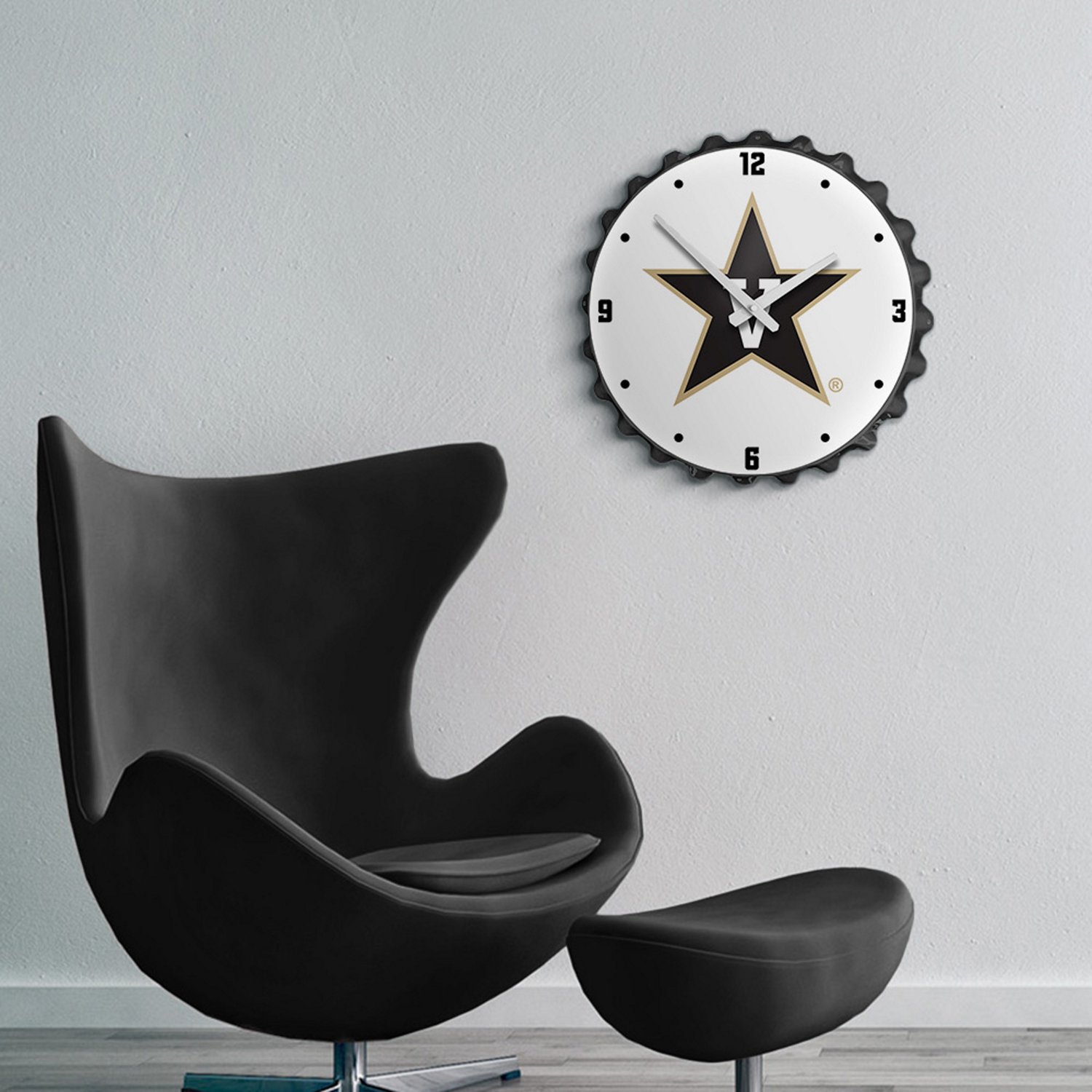 The Fan-Brand Vanderbilt University Star Bottle Cap Clock - view number 3