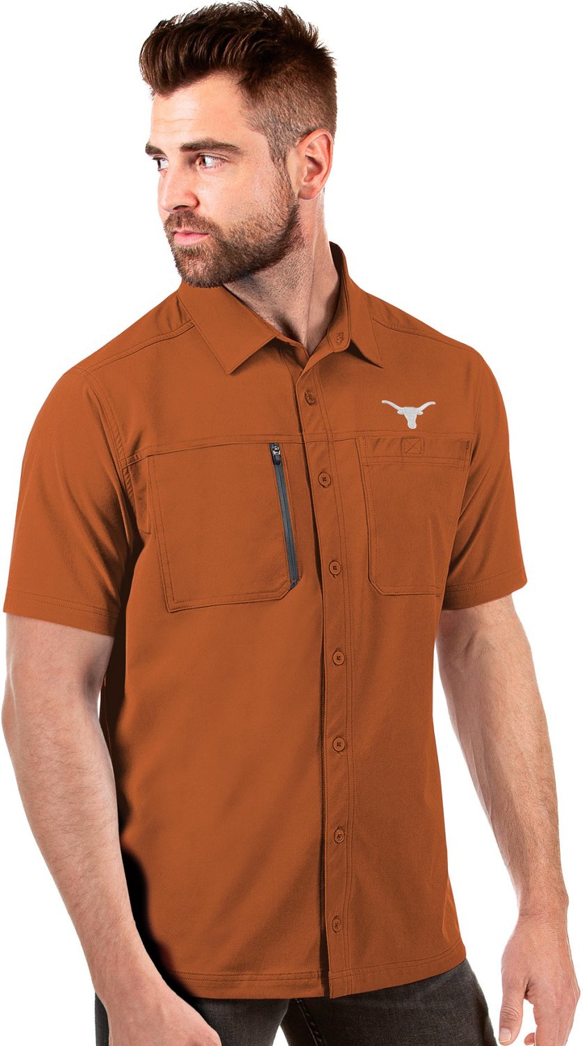 Antigua Men's University of Texas Kickoff Limited Edition Woven Fishing  Shirt