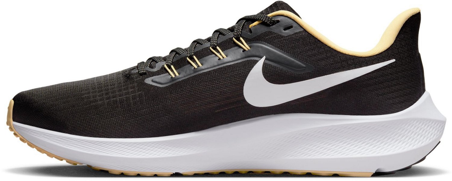 nike pegasus 36 saints