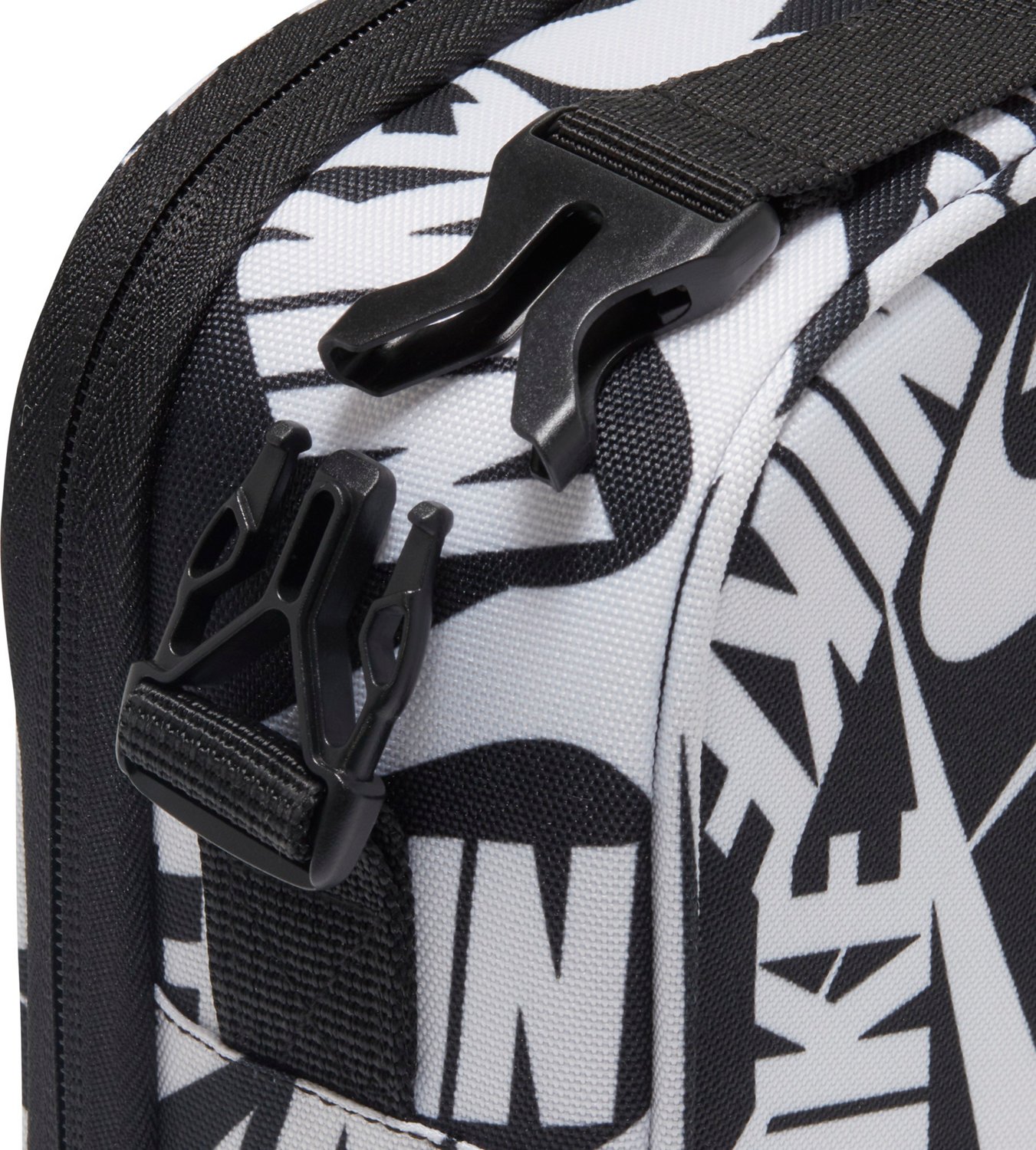 Nike Futura Hard Liner Lunch Bag                                                                                                 - view number 7