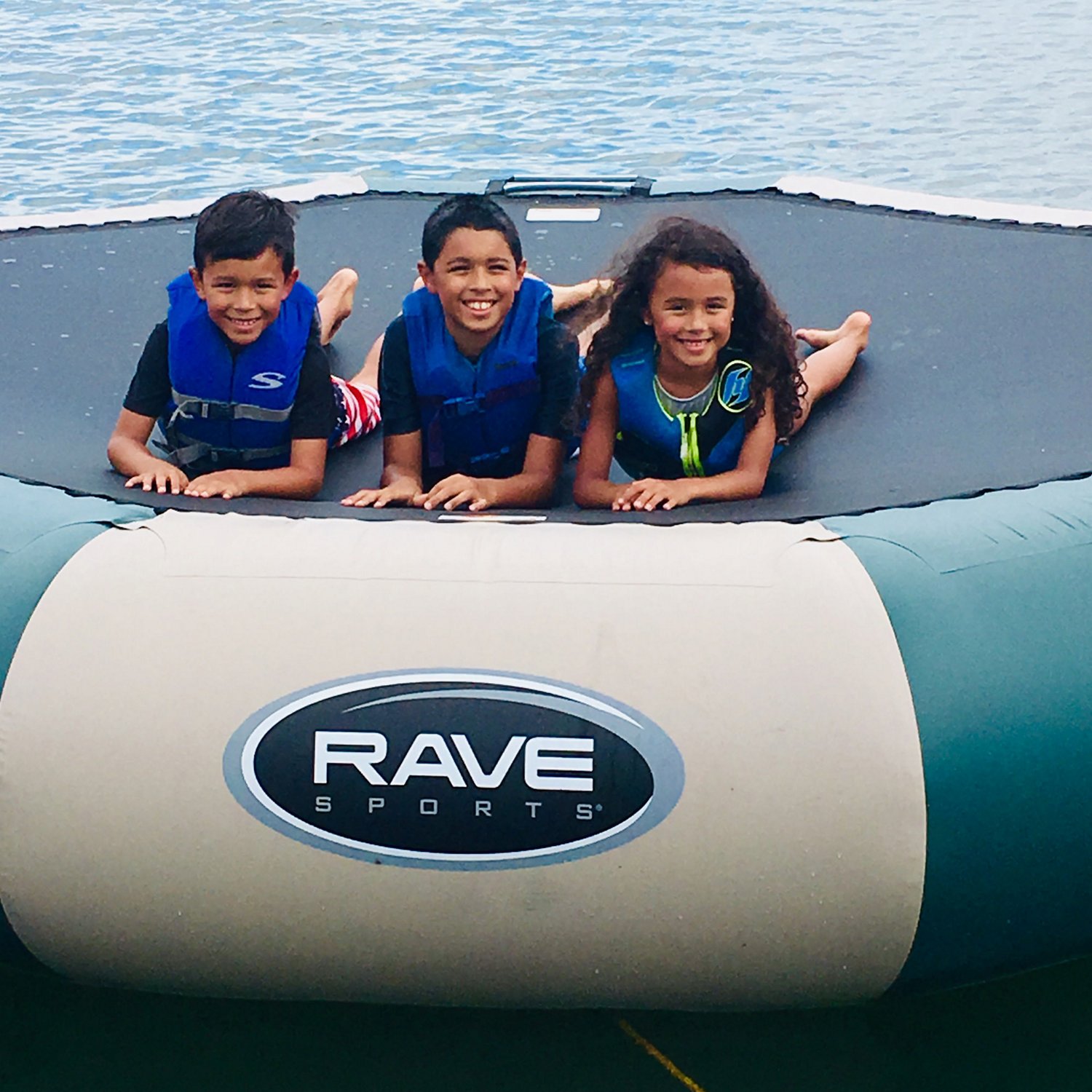 RAVE Sports Bongo 10 ft Water Trampoline