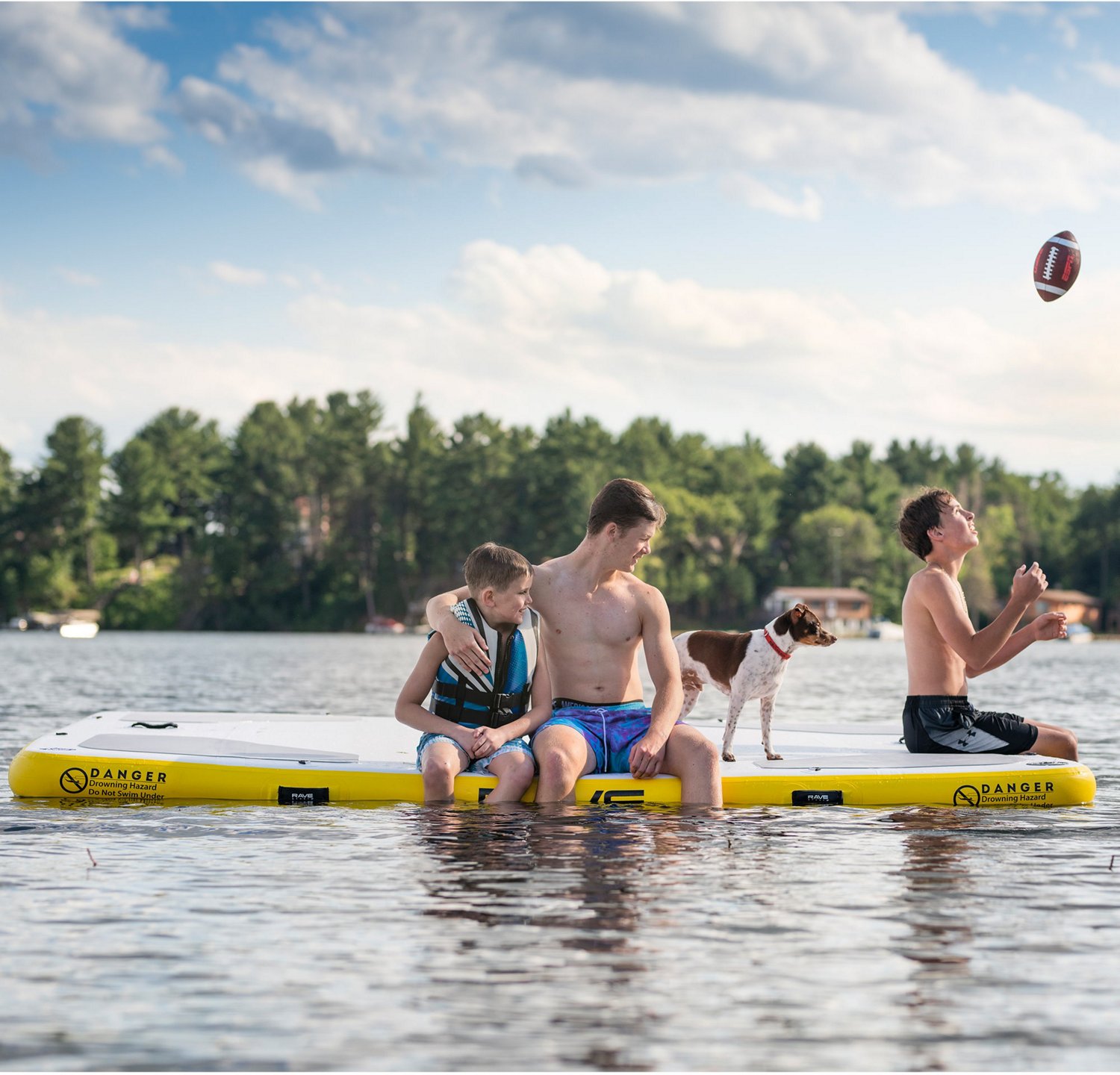 RAVE Sports 10-Person Aqua Dock - view number 3