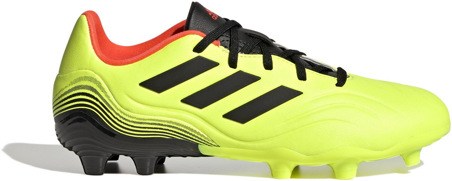 Adidas youth soccer outlet shoes