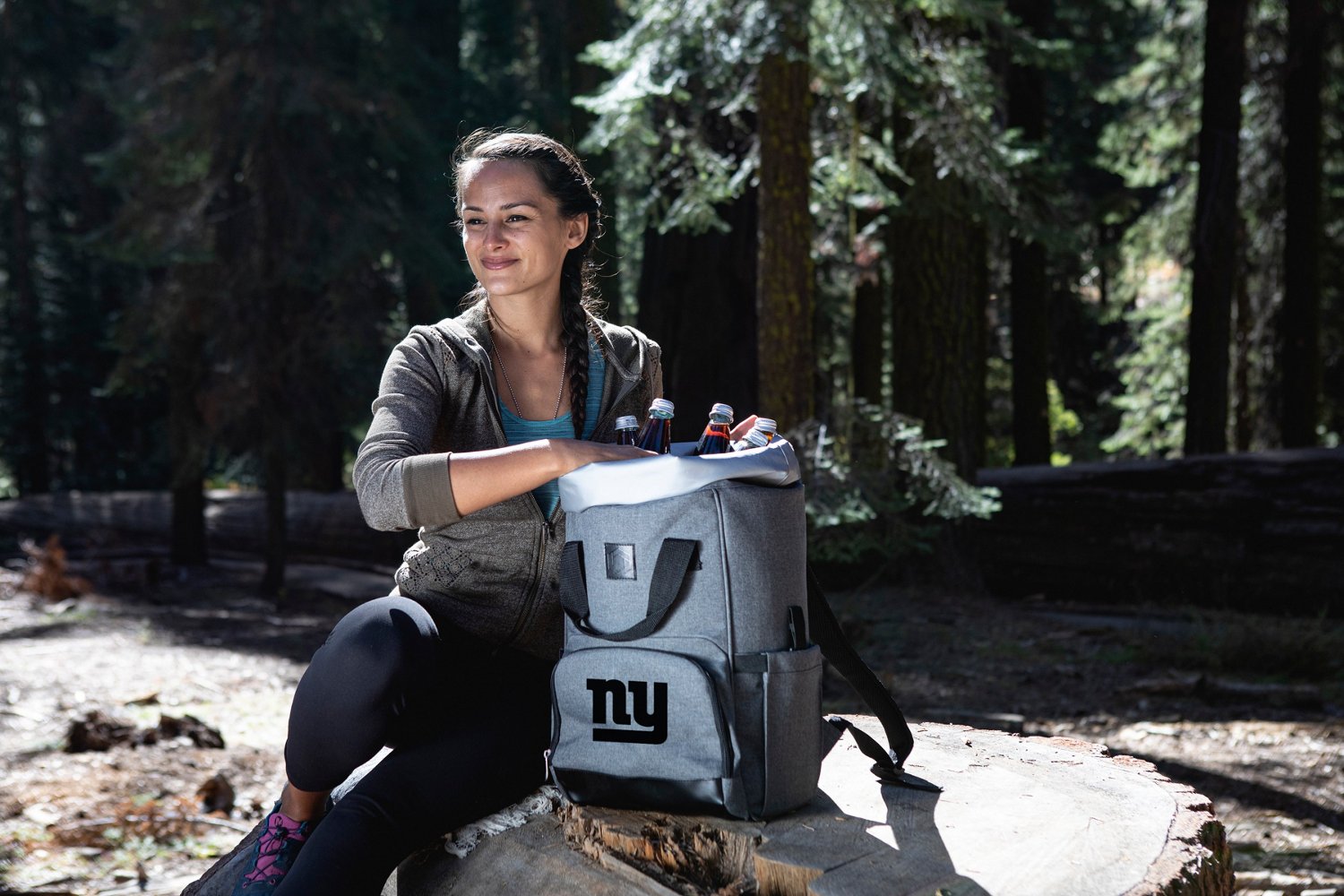 Picnic Time New York Giants On The Go Roll-Top Cooler Backpack