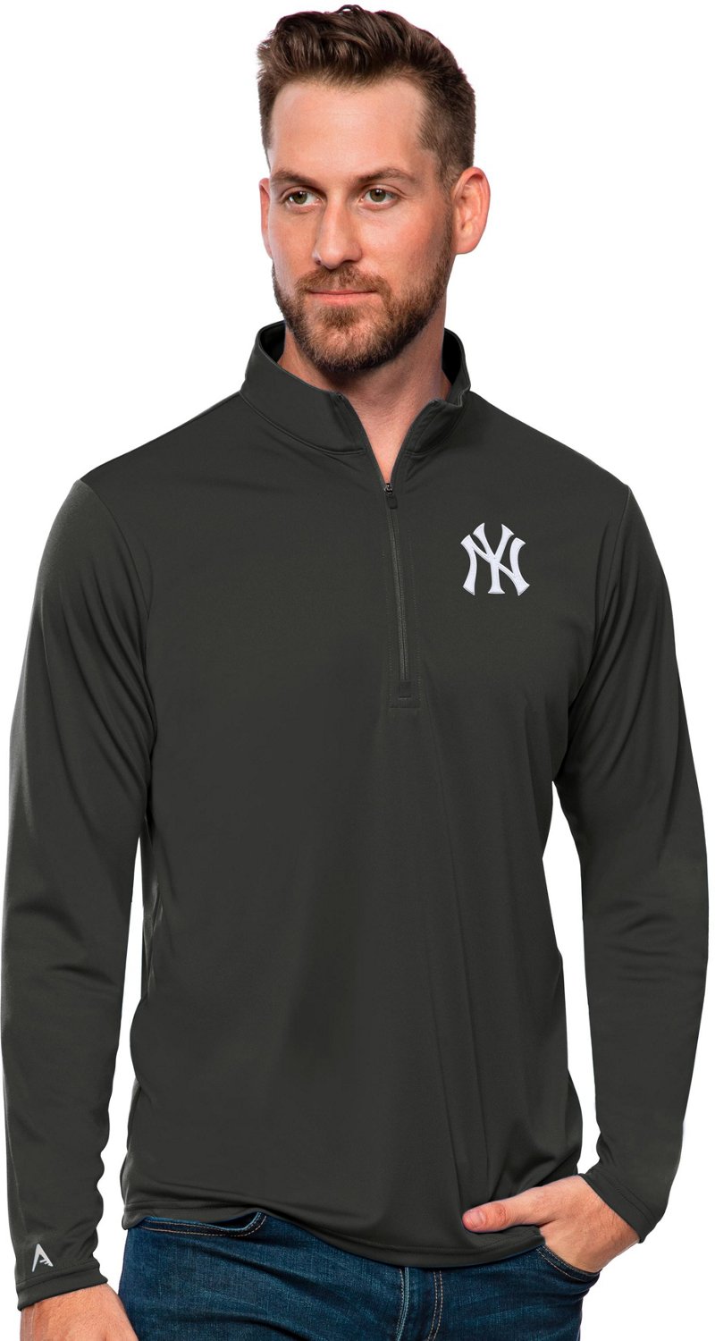 Antigua Men's New York Yankees Tribute Pullover