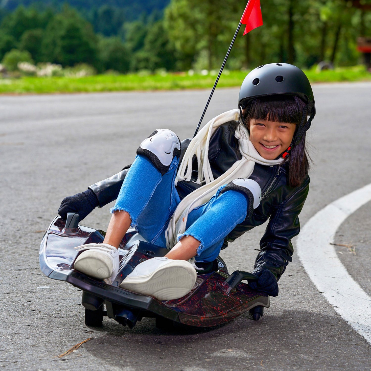 RollPlay Nighthawk Storm 12V Ride-On Vehicle - view number 5