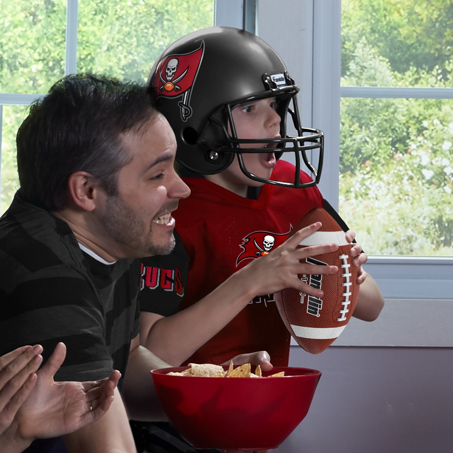 Tampa bay buccaneers youth helmet