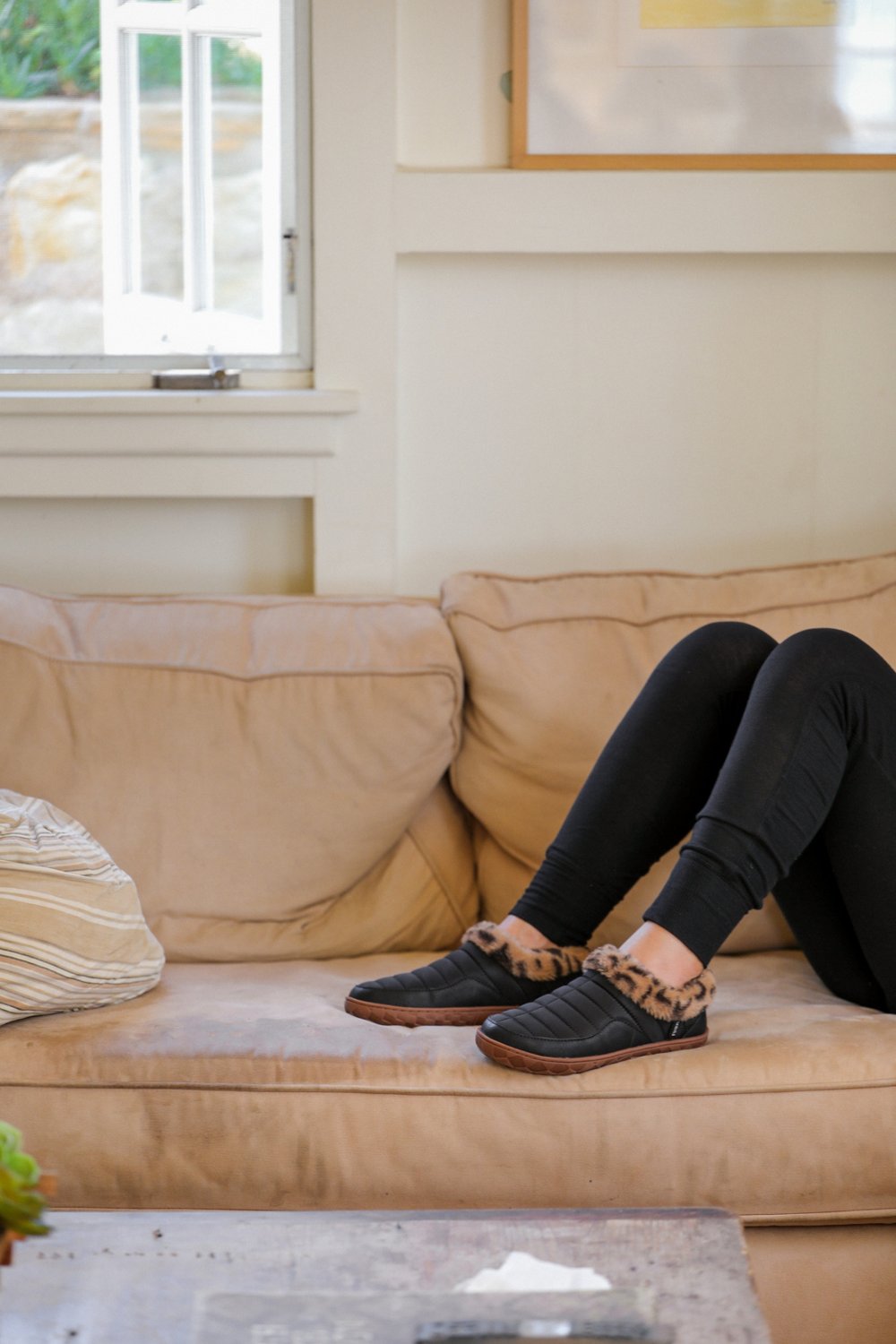 Flojos Adults' Lexie Slip-On Slippers - view number 2