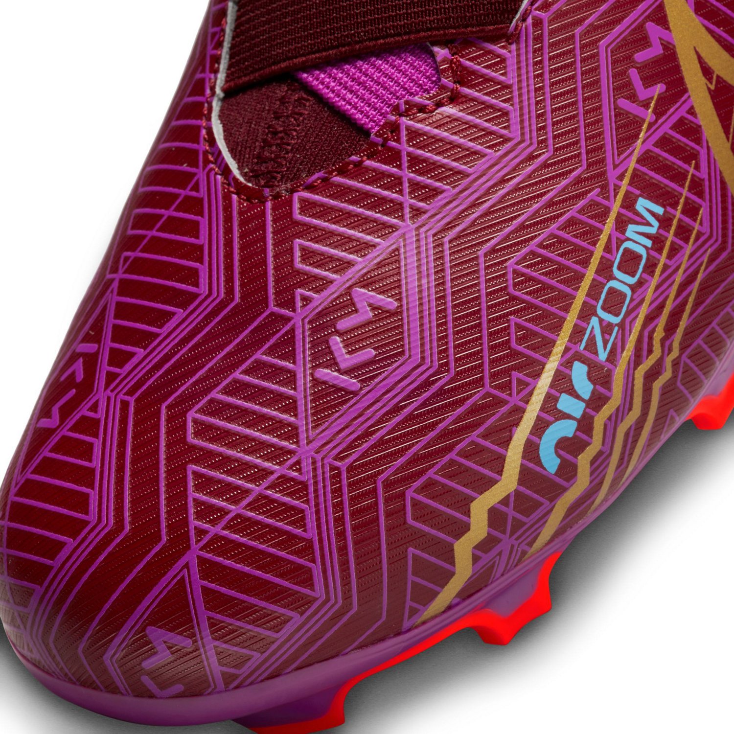 mg soccer cleats